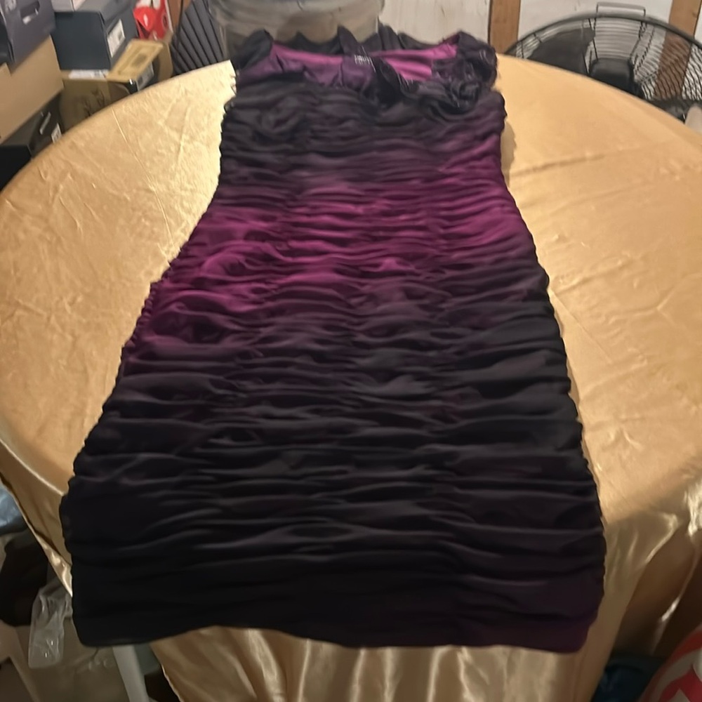 NWOT ADRIANNA PAPELL BOUTIQUE OMBRÉ MULLTI RUFFLED DRESS 10